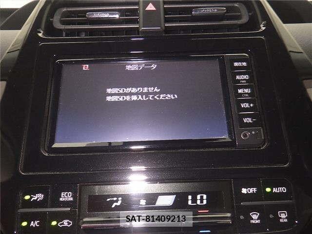 Toyota PRIUS 2017 8851235-6