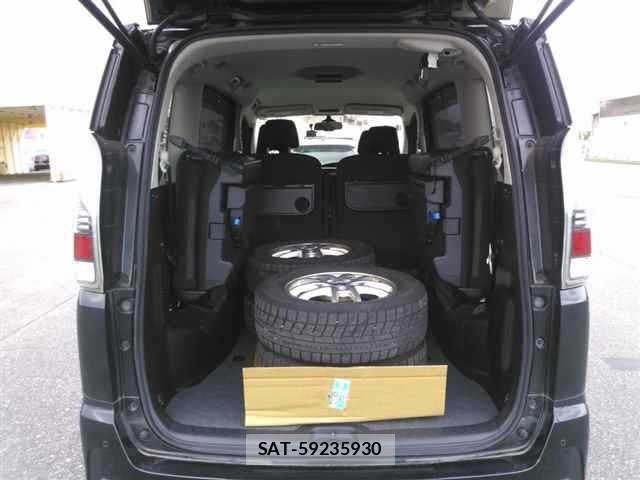 Nissan SERENA 2019 8672993-10