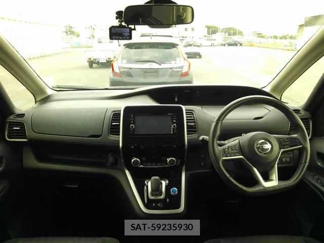 Nissan SERENA 2019 8672993-8