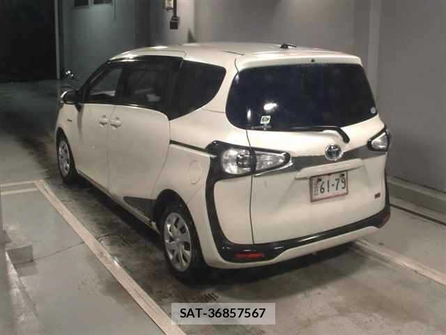 Toyota SIENTA 2016 8764395-1