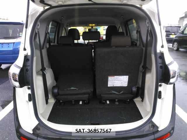 Toyota SIENTA 2016 8764395-10