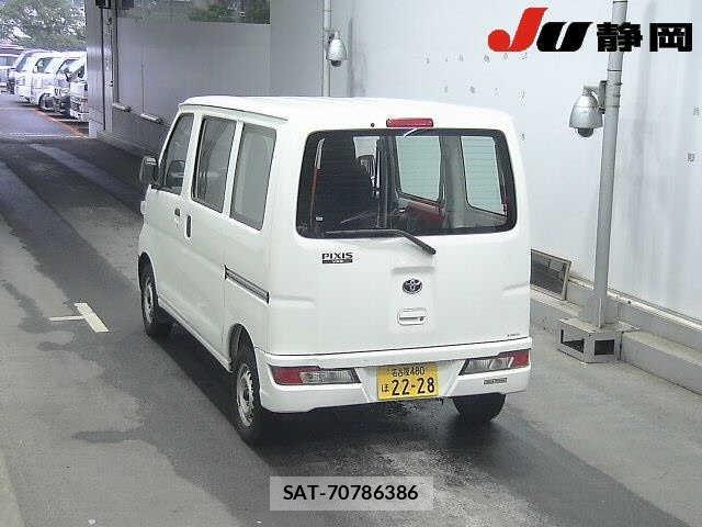 Toyota PIXIS VAN 2021 8851665-1
