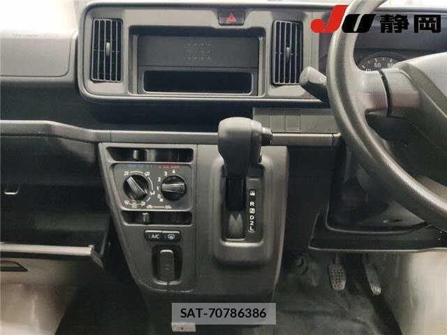 Toyota PIXIS VAN 2021 8851665-7