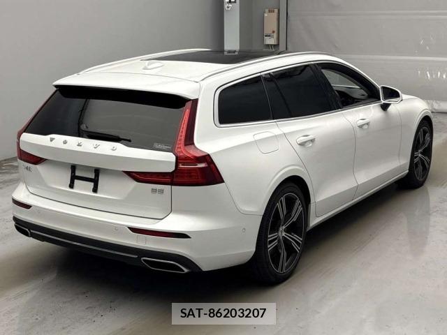 Volvo V60 2021 8778439-1