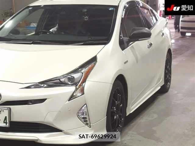 Toyota PRIUS 2017 8911311-7