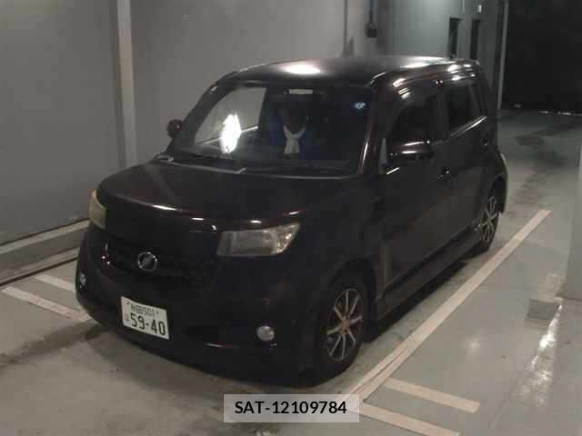 Toyota BB 2009 8667790-4