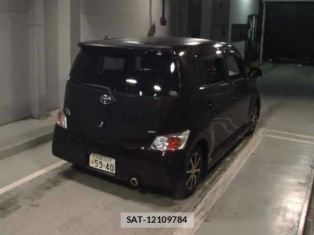 Toyota BB 2009 8667790-5