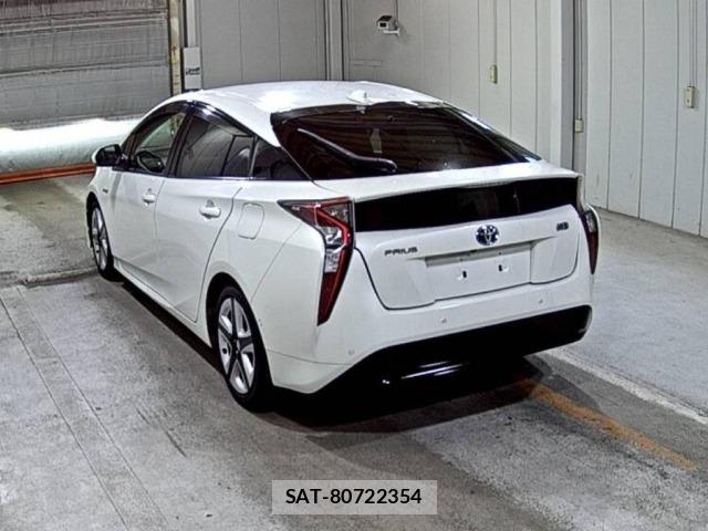 Toyota PRIUS 2017 8911575-1