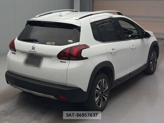 Peugeot 2008 2017 8682290-1