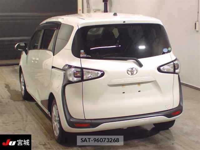 Toyota SIENTA 2015 8953289-1