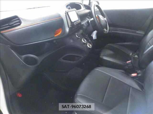 Toyota SIENTA 2015 8953289-3