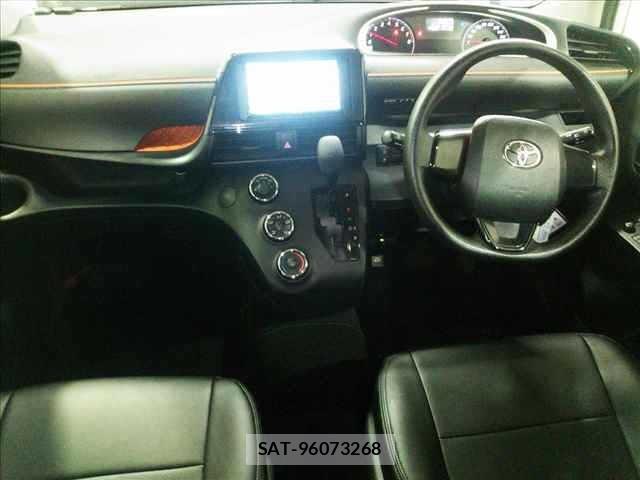 Toyota SIENTA 2015 8953289-5