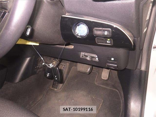 Toyota PRIUS 2019 8851236-8