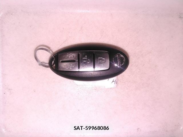 Nissan SERENA 2013 8673117-10