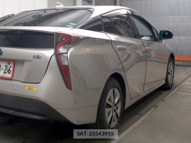 Toyota PRIUS 2017 8691604-5