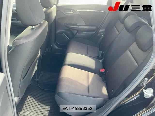 Honda FIT 2013 8862121-10