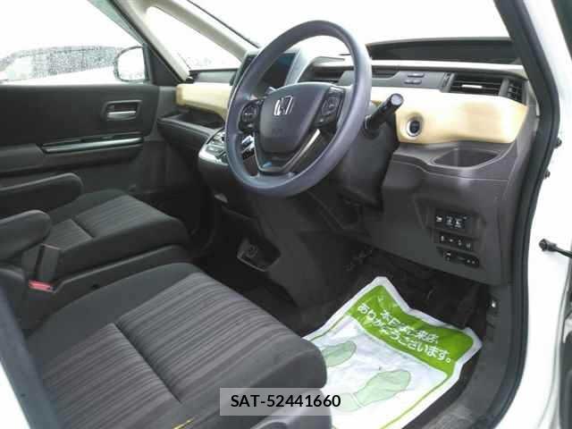 Honda FREED 2018 8775111-3
