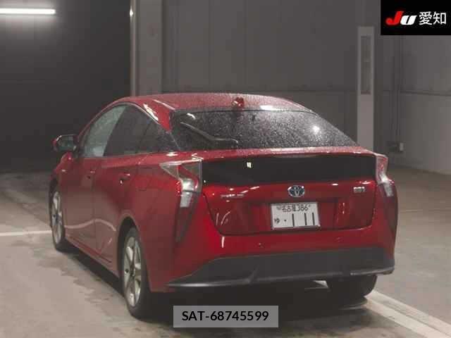 Toyota PRIUS 2016 8911312-1