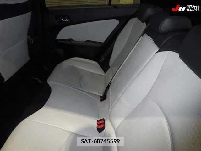 Toyota PRIUS 2016 8911312-4