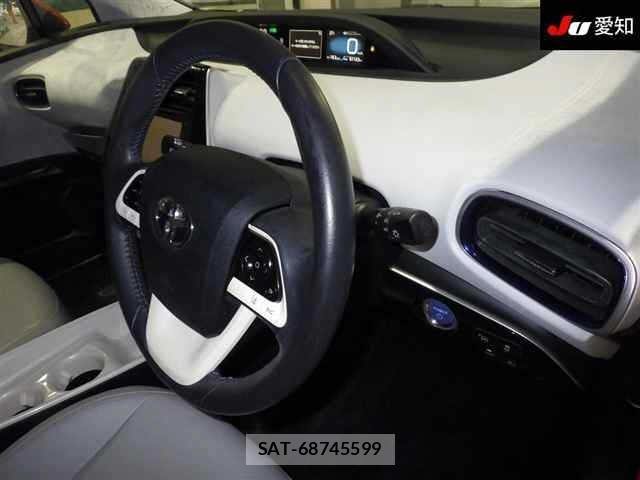 Toyota PRIUS 2016 8911312-5