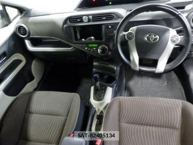 Toyota AQUA 2014 8683013-3