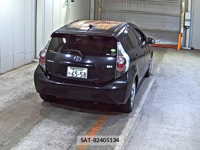 Toyota AQUA 2014 8683013-5