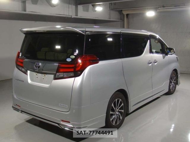 Toyota ALPHARD 2015 8692132-1
