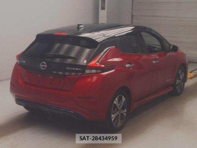 Nissan LEAF 2022 8748199-1