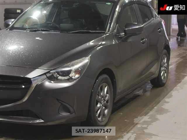 Mazda DEMIO 2017 8907565-7