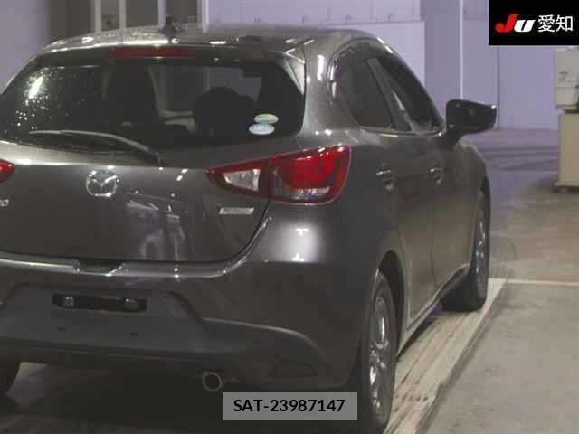 Mazda DEMIO 2017 8907565-8