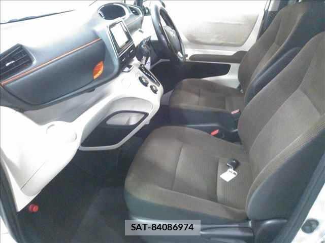 Toyota SIENTA 2015 8715134-3