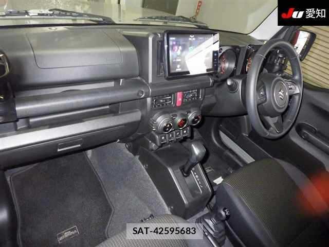 Suzuki JIMNY SIERRA 2024 8916199-3
