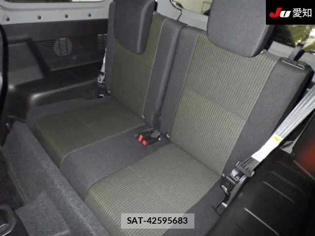 Suzuki JIMNY SIERRA 2024 8916199-4