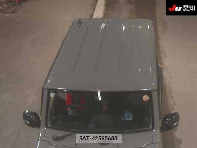 Suzuki JIMNY SIERRA 2024 8916199-9