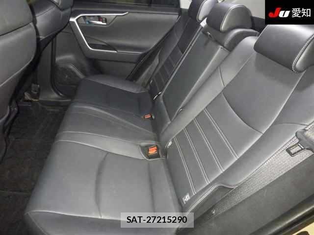 Toyota RAV4 2019 8937682-4