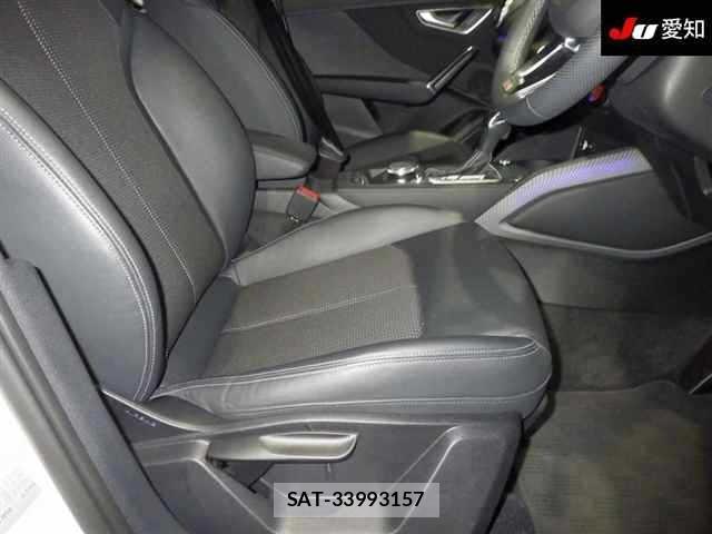 Audi Q2 2023 8860612-6