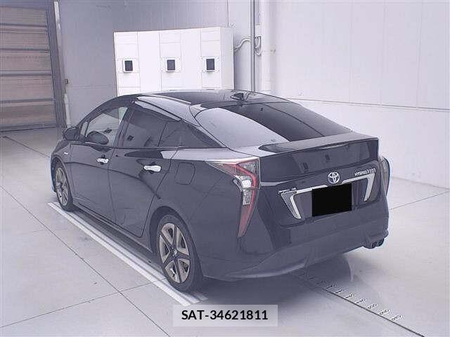 Toyota PRIUS 2016 8851237-1