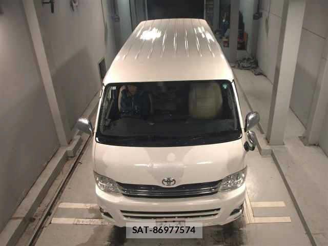 Toyota HIACE WAGON 2012 8761717-6