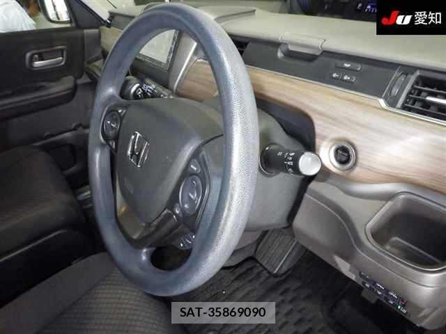 Honda FREED 2021 8715760-5