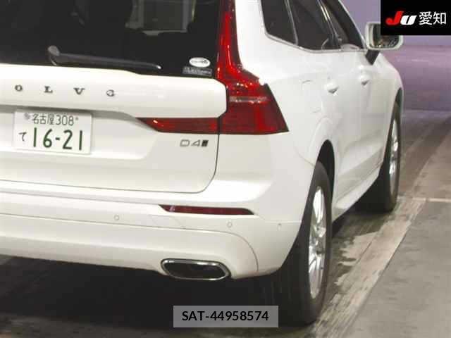 Volvo XC60 2018 8861601-8