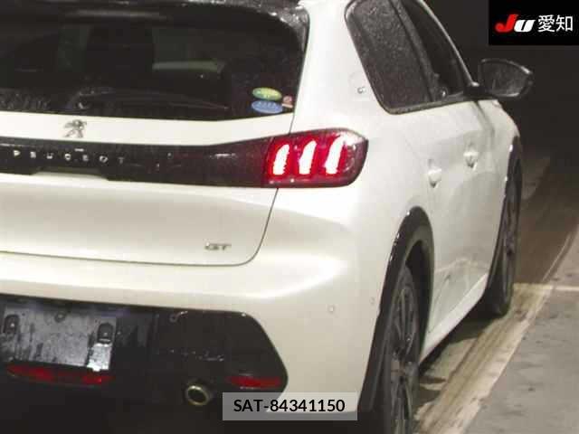 Peugeot 208 2021 8862459-8