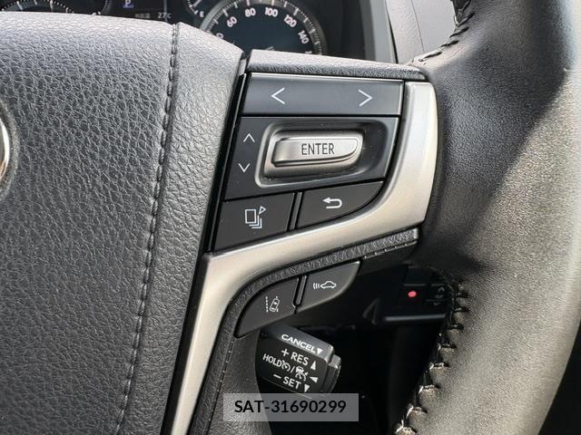 Toyota LAND CRUISER PRADO 2018 8906850-10