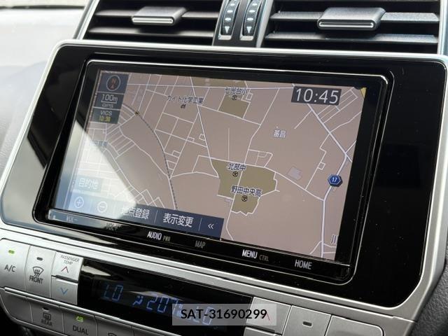 Toyota LAND CRUISER PRADO 2018 8906850-15
