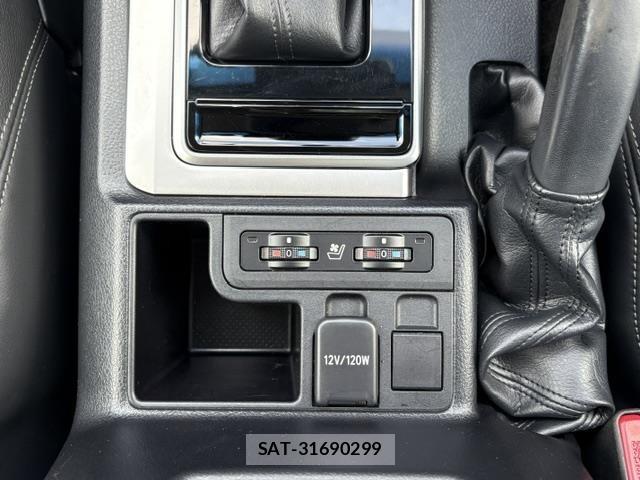 Toyota LAND CRUISER PRADO 2018 8906850-21