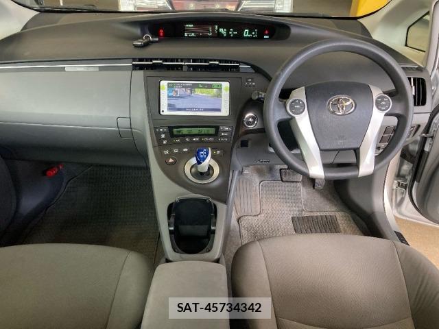 Toyota PRIUS 2011 8712285-3