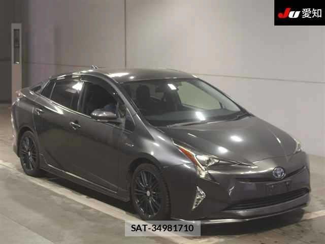 Toyota PRIUS 2016 8911323-0