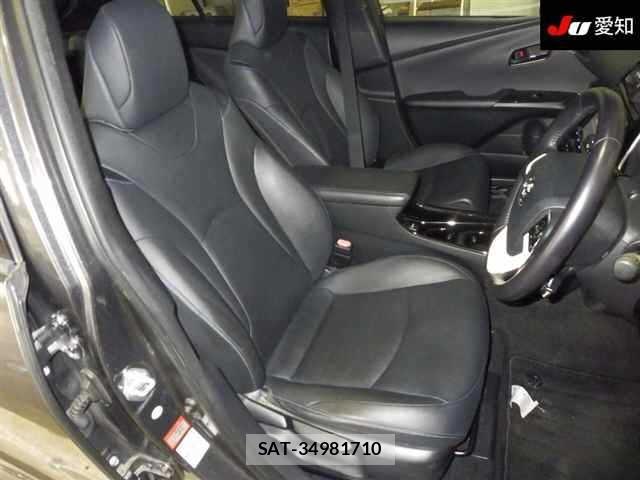 Toyota PRIUS 2016 8911323-6