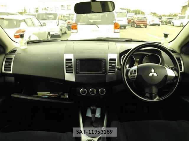 Mitsubishi OUTLANDER 2007 8676545-8