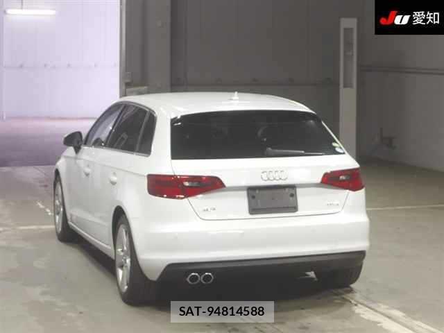 Audi A3 2015 8860022-1