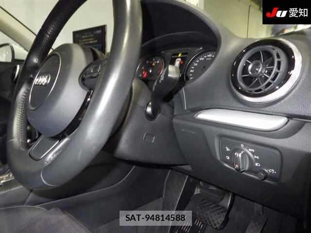 Audi A3 2015 8860022-5